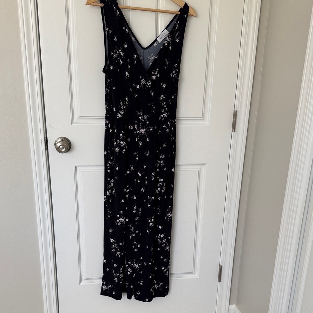 NWOT Kaileigh Floral Women's Jumpsuit